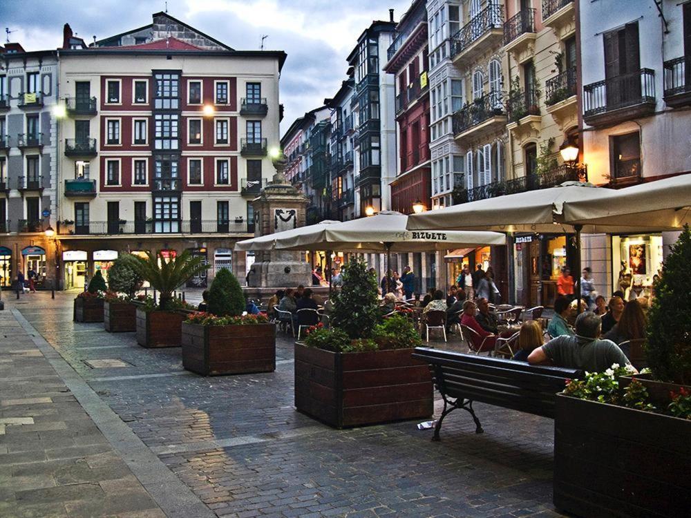 Habitacion Privada En El Centro De Bilbao Zewnętrze zdjęcie